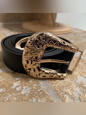 Gold Filigree 90s Buckle Black Leather Women’s Belt Plus Size